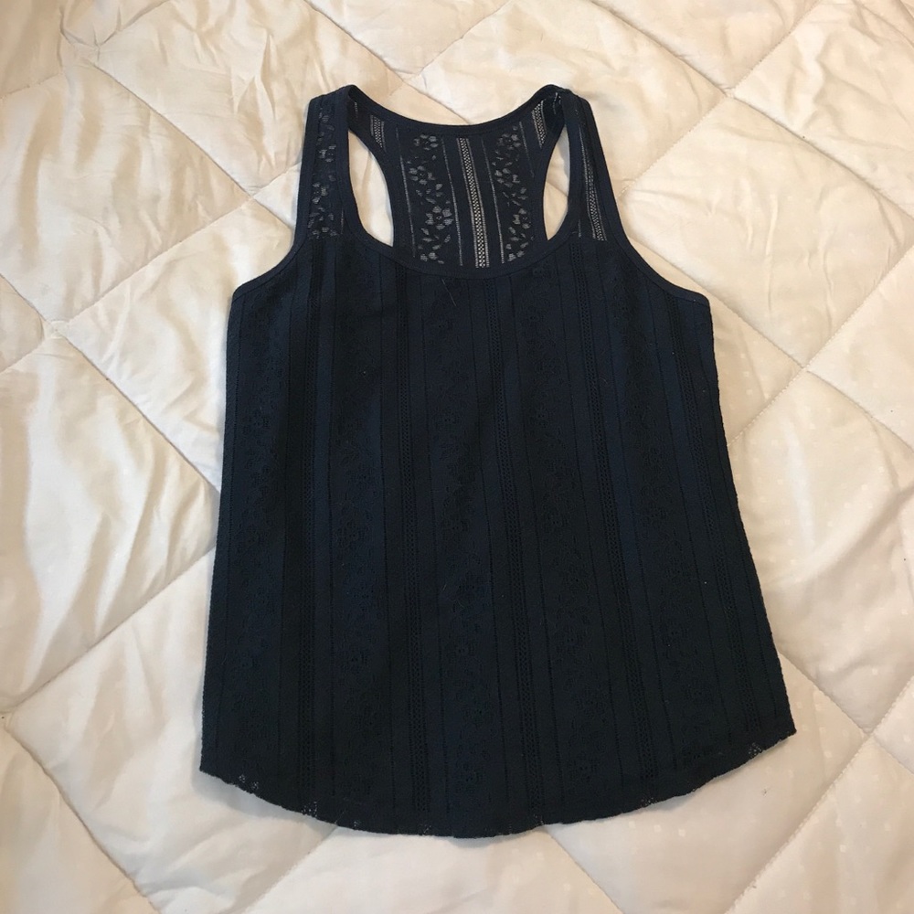 Hollister tank